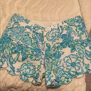Lily Pulitzer buttercup short